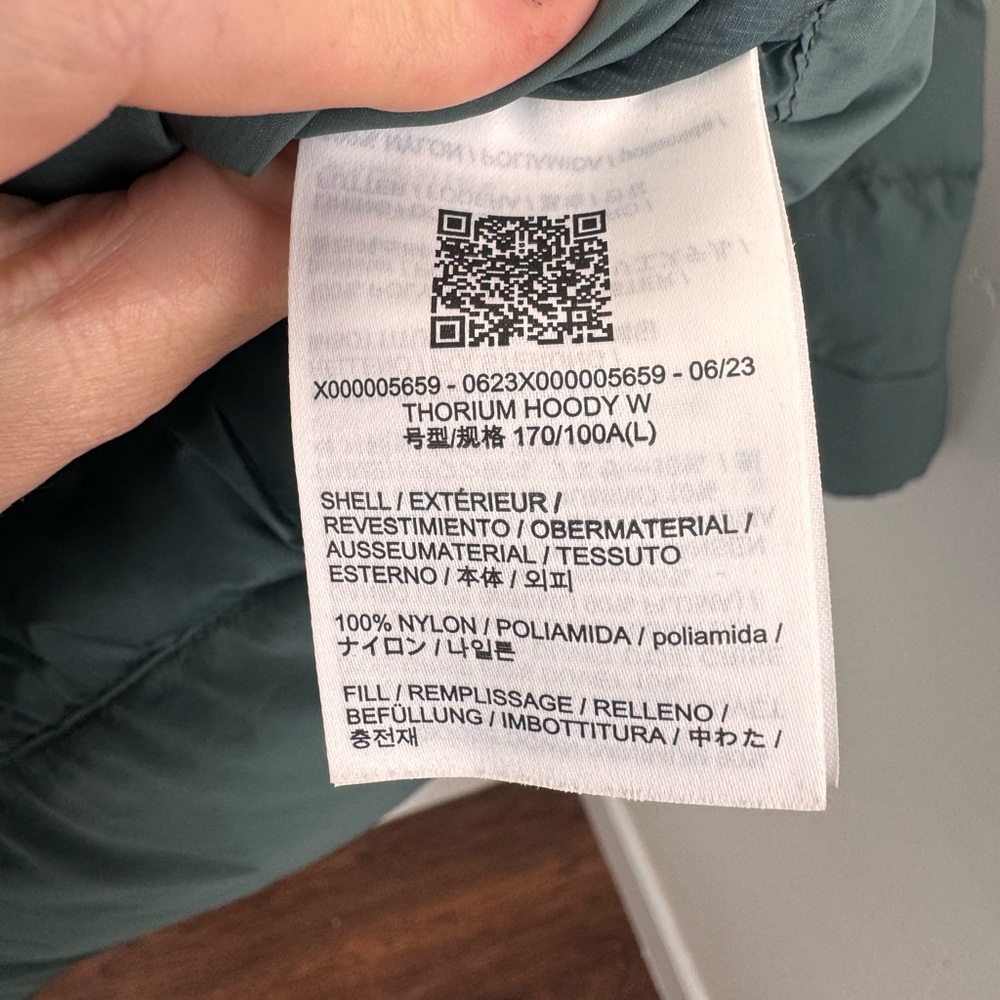 ARCTERYX women’s THORIUM hoody down size LARGE - Picture 8 of 11
